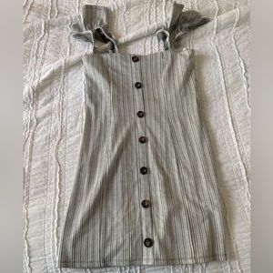 MP|C Fitted Dress with ruffled sleeves